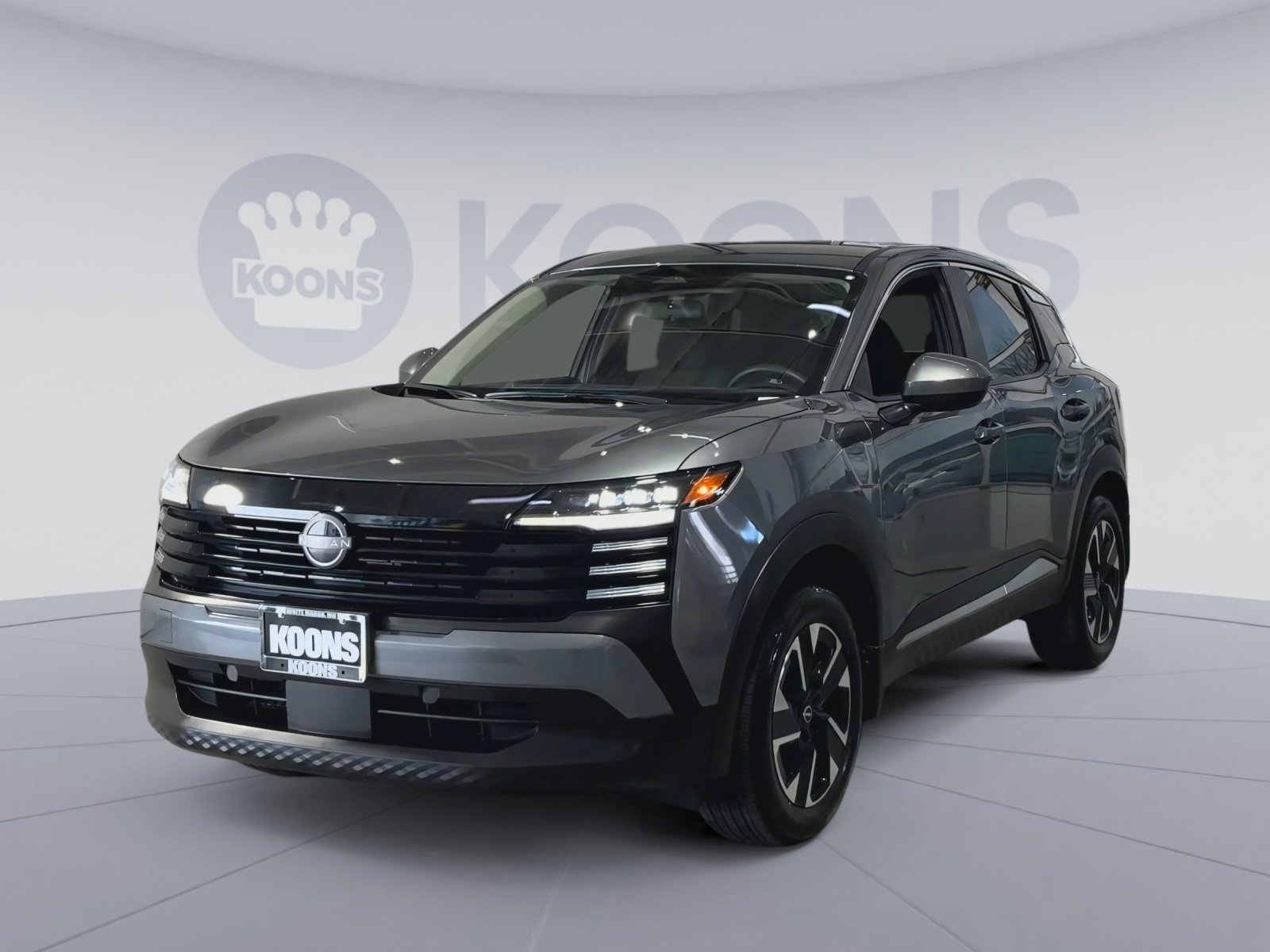 Used 2025 Nissan Kicks SV image 5