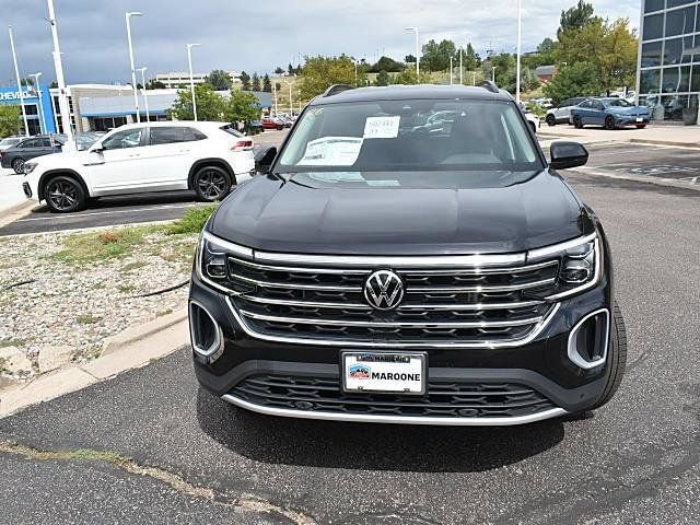Certified 2026 Volkswagen Atlas SE AWD/4WD image 2