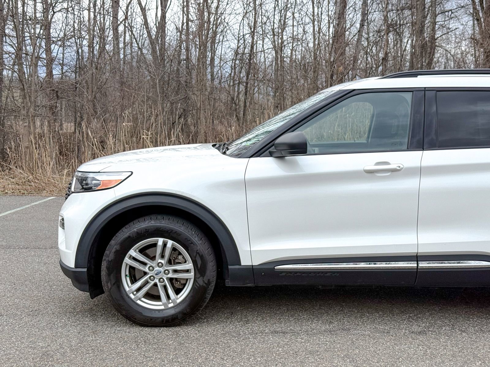 Certified 2023 Ford Explorer XLT w/ Equipment Group 202A image 9