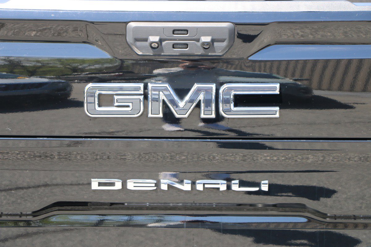 Used 2022 GMC Sierra 1500 Denali Ultimate image 5