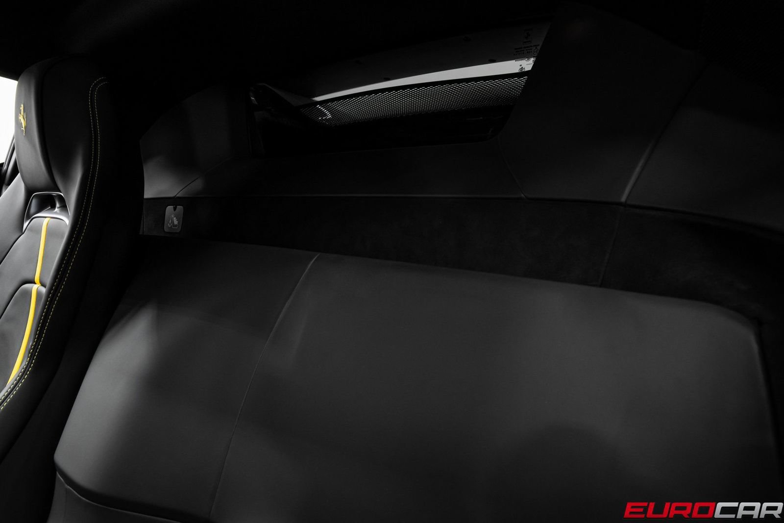 Used 2022 Ferrari SF90 Stradale AWD/4WD image 41
