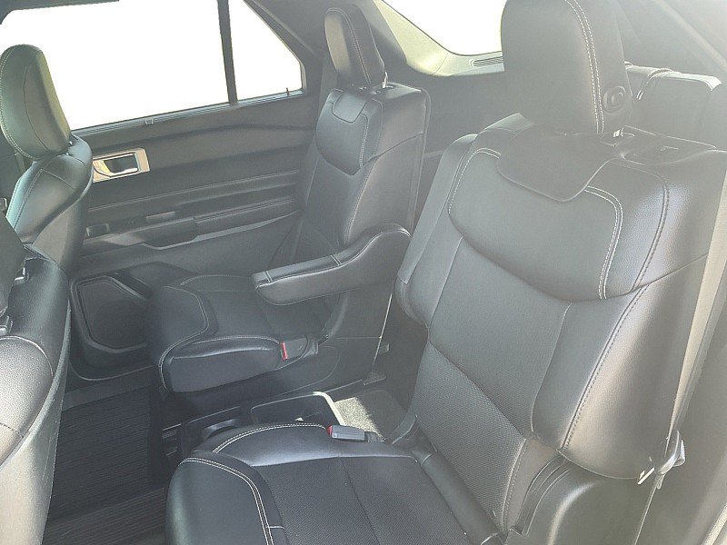 Used 2020 Ford Explorer ST w/ Premium Technology Package AWD/4WD image 13