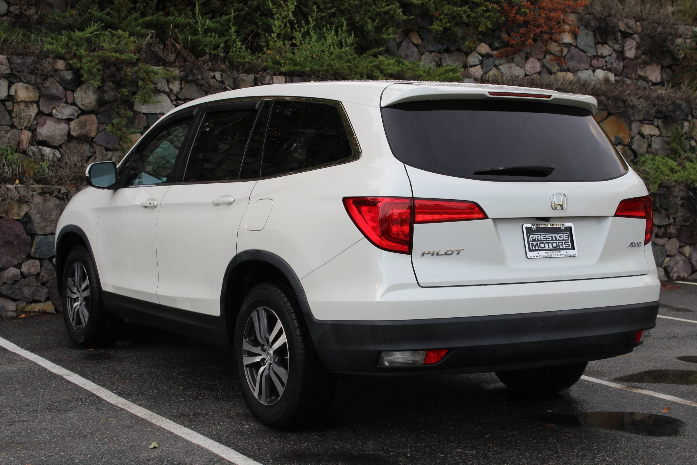 Used 2018 Honda Pilot EX-L image 7