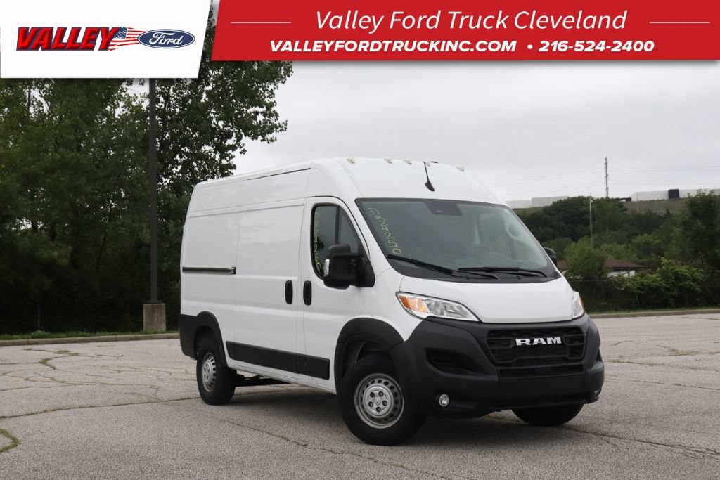 Used 2024 RAM ProMaster 1500 w/ Convenience Group FWD image 1