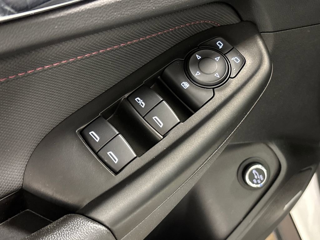 Used 2022 Chevrolet TrailBlazer RS w/ Sun and Liftgate Package image 22