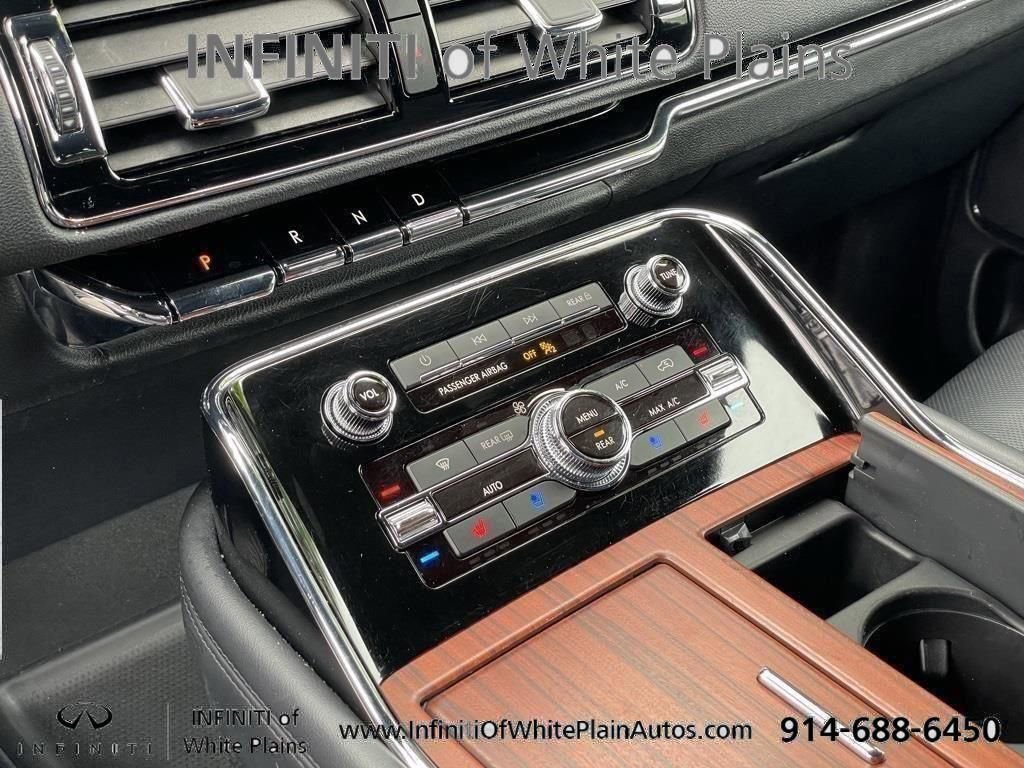 Used 2023 Lincoln Navigator L Reserve AWD/4WD image 23