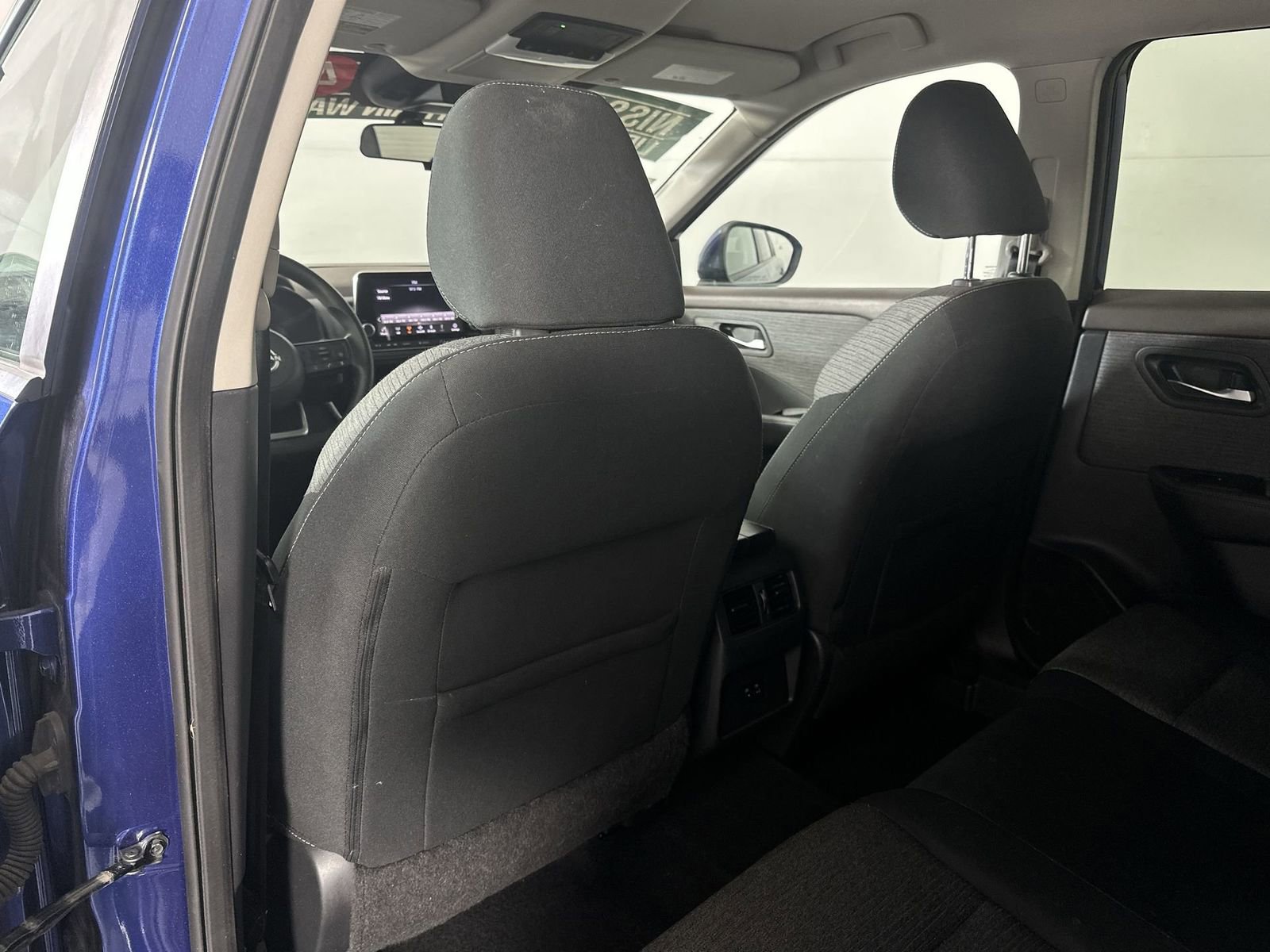 Used 2022 Nissan Rogue SV AWD/4WD image 24