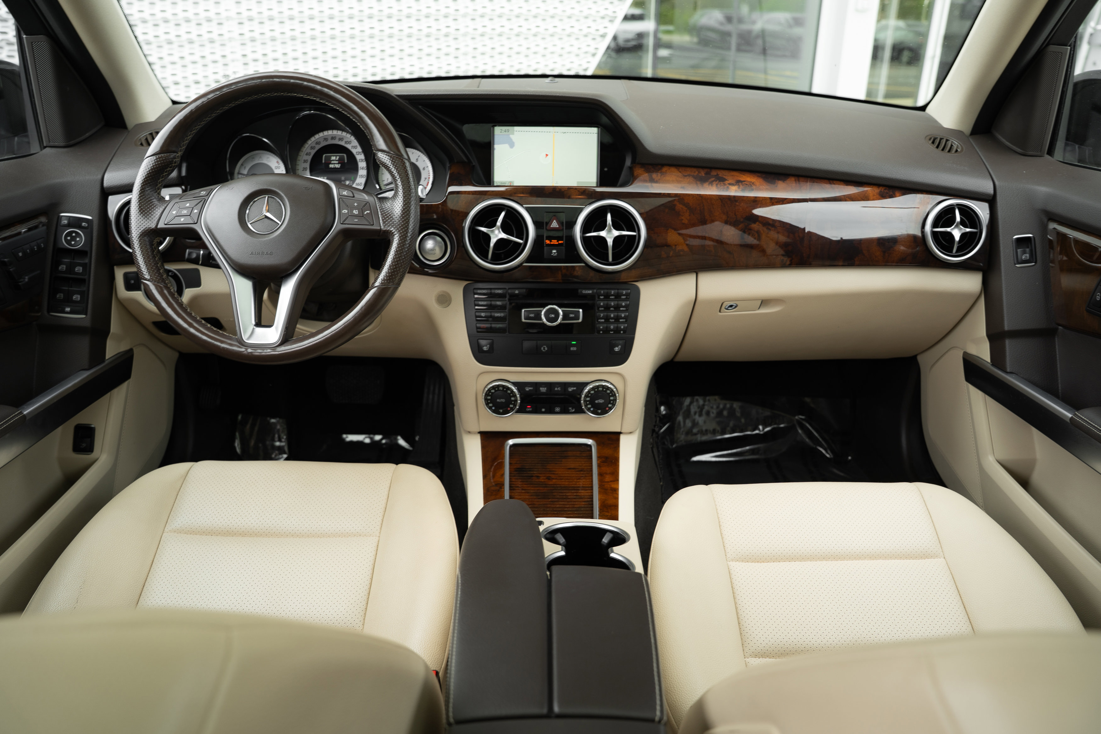 Used 2015 Mercedes-Benz GLK 350 4MATIC image 8