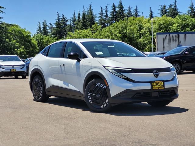 New 2026 Nissan Leaf FWD image 1