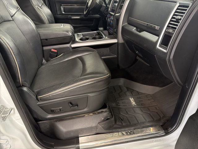 Used 2018 RAM 2500 Limited image 32