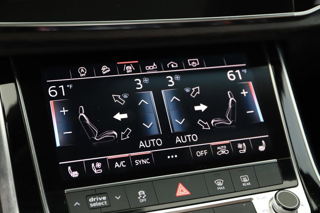 Used 2019 Audi Q8 Premium Plus w/ Premium Plus AWD/4WD image 27