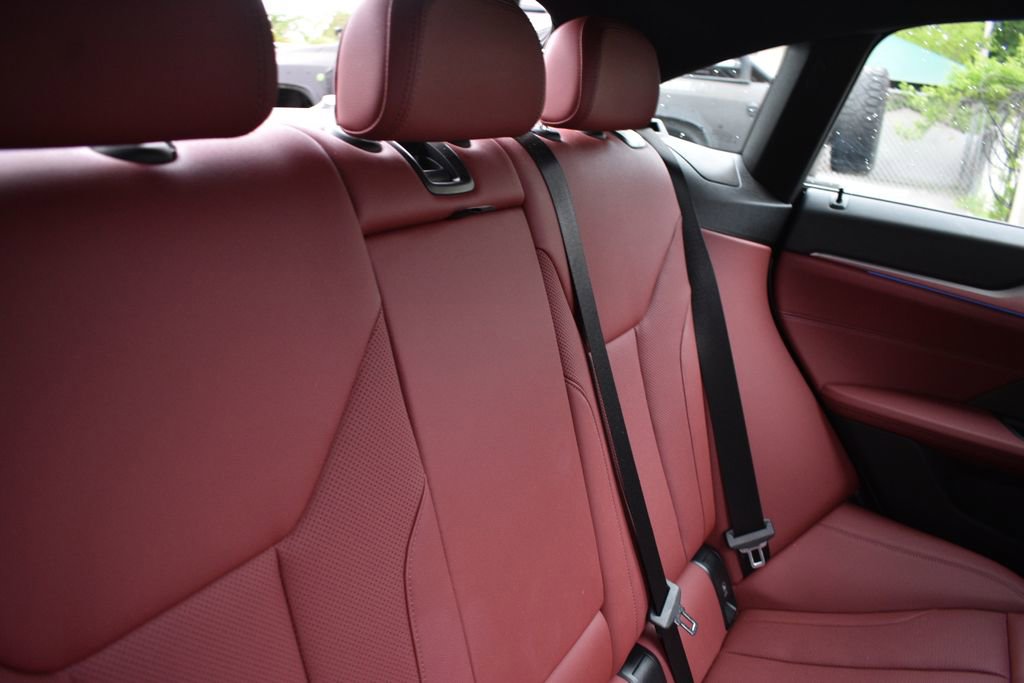 Used 2023 BMW i4 eDrive35 RWD image 29