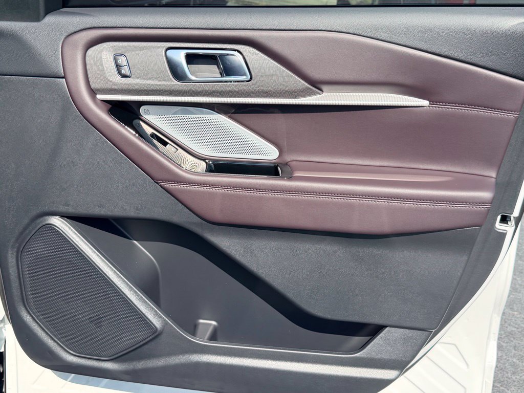 New 2026 Ford Explorer Platinum RWD image 6