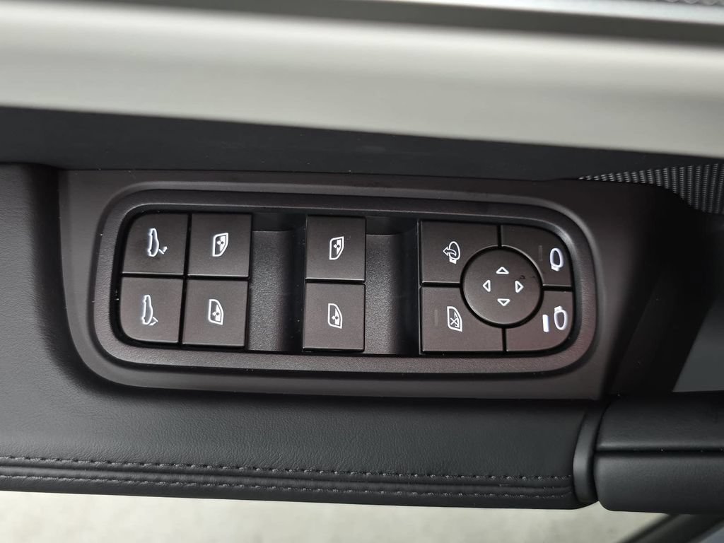 New 2026 Porsche Cayenne S AWD/4WD image 24