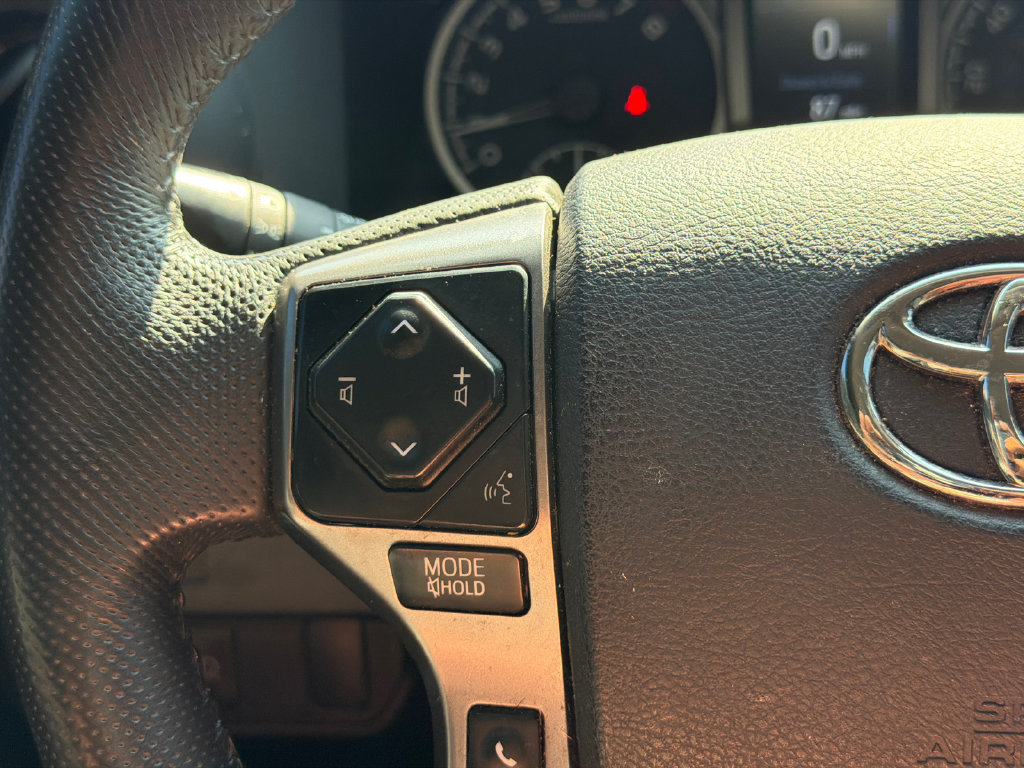 Used 2022 Toyota Tacoma SR5 w/ Technology Package RWD image 29