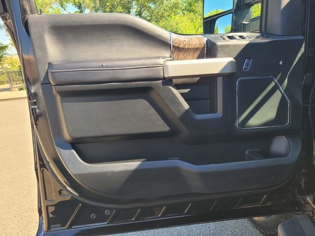 Certified 2017 Ford F250 Lariat w/ Chrome Package image 16