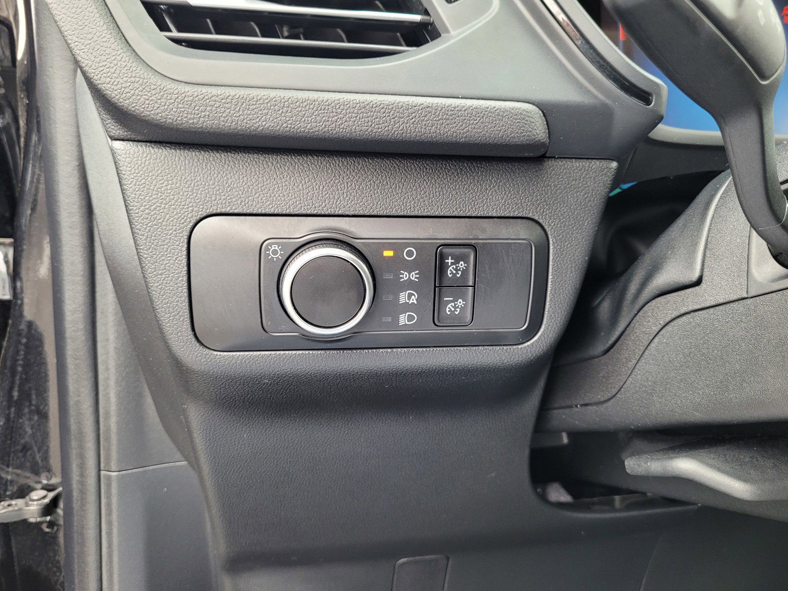 Used 2025 Ford Escape ST-Line AWD/4WD image 24