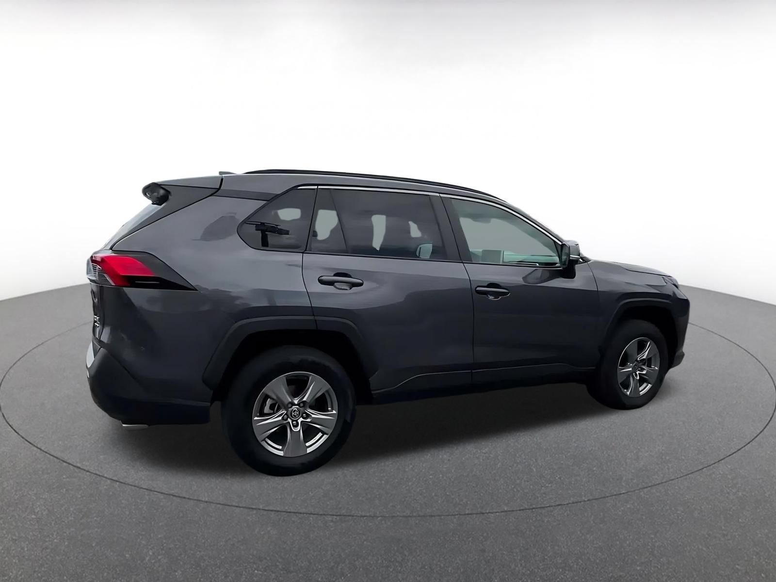 Used 2024 Toyota RAV4 XLE w/ Convenience Package AWD/4WD image 14