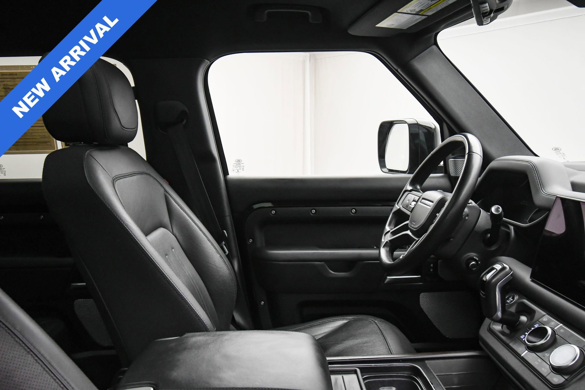 Used 2023 Land Rover Defender 130 X image 46