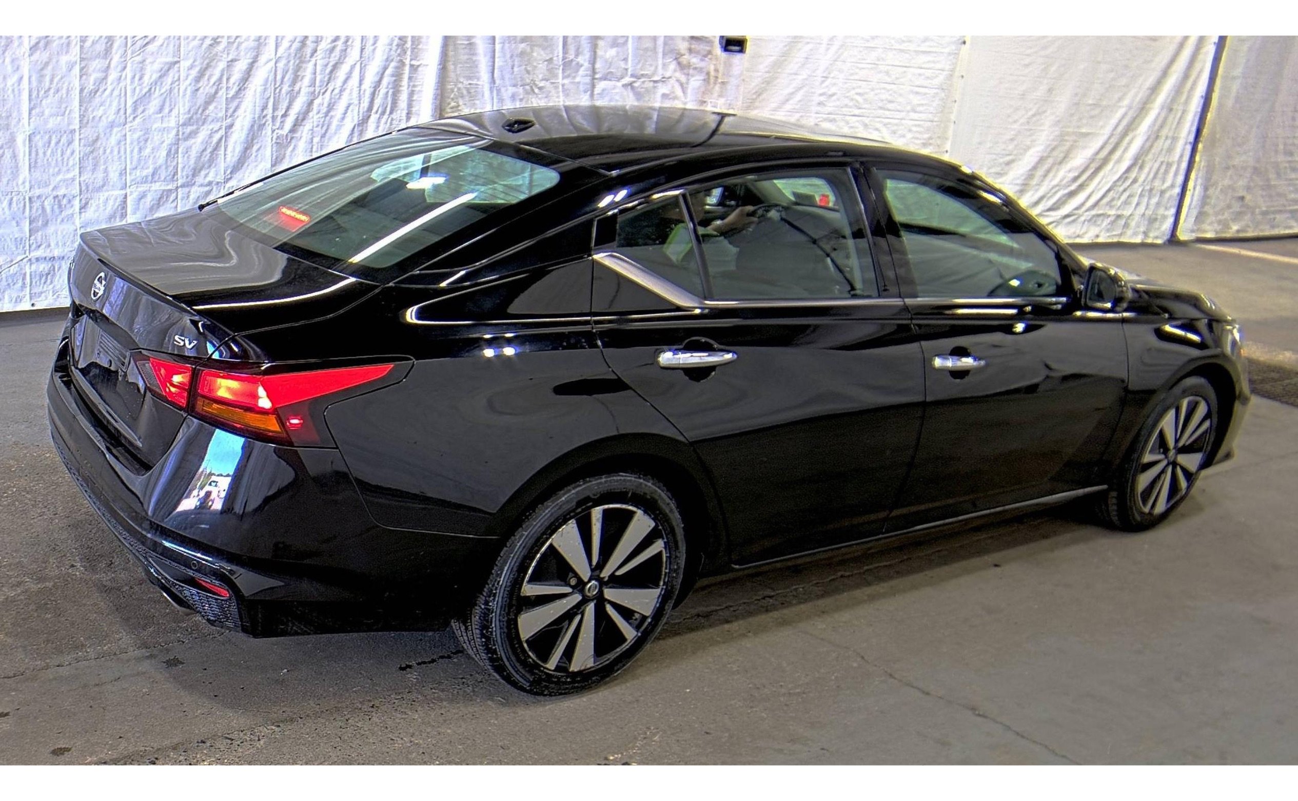 Used 2019 Nissan Altima 2.5 SV FWD image 6