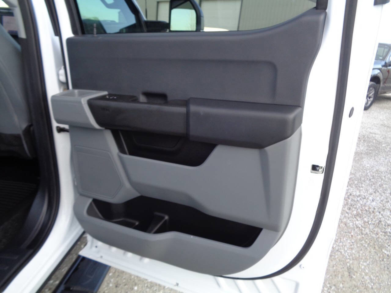 Used 2024 Ford F350 XL w/ XL Chrome Package image 70