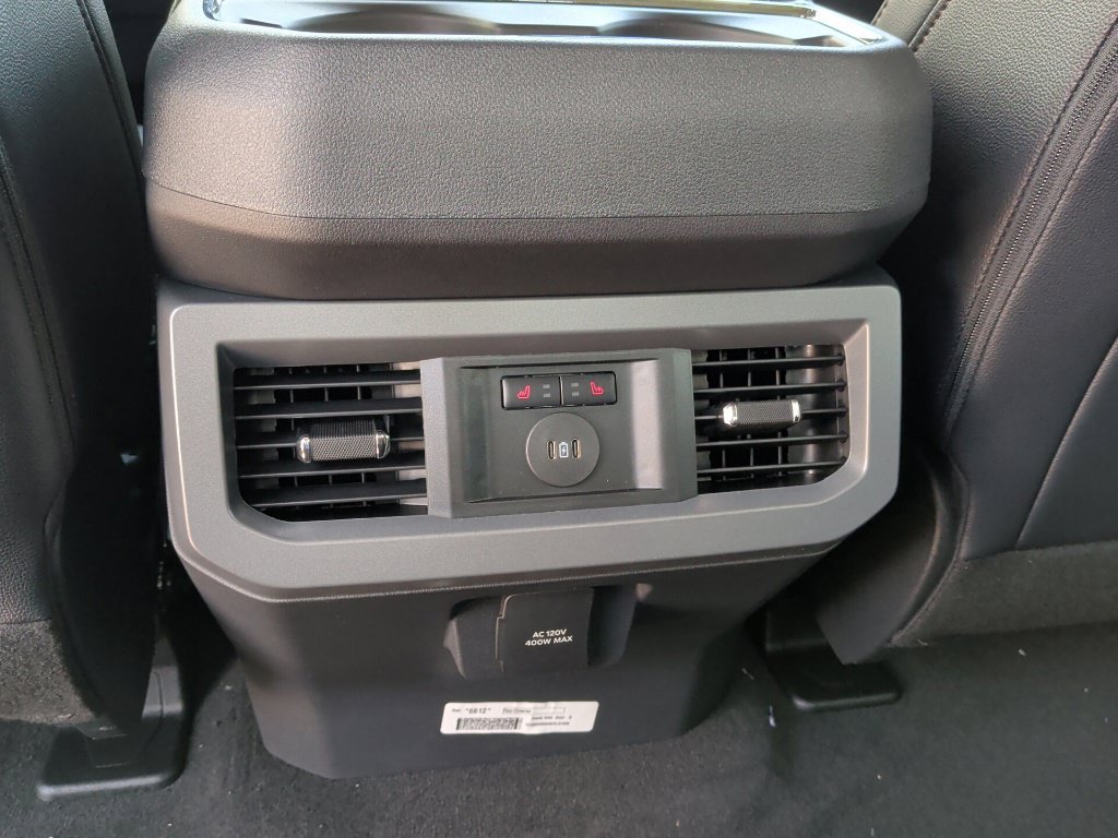 New 2027 Ford F350 Lariat w/ Lariat Premium Package AWD/4WD image 43