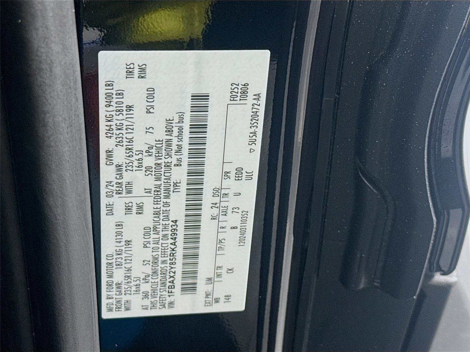 Used 2024 Ford Transit 350 XLT image 32