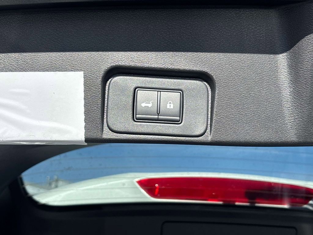 New 2026 Nissan Rogue SV image 5