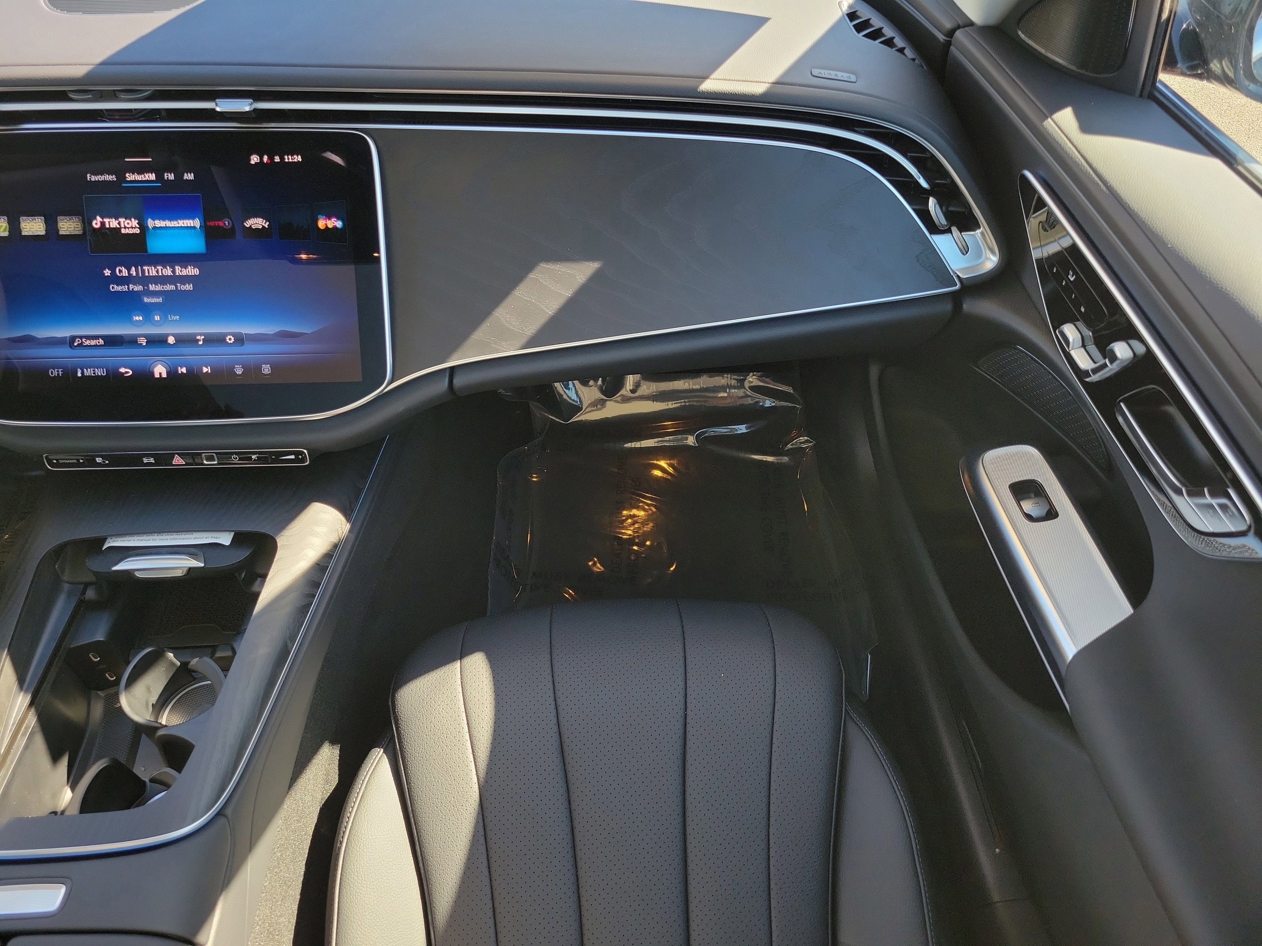 New 2026 Mercedes-Benz E 350 Sedan image 12