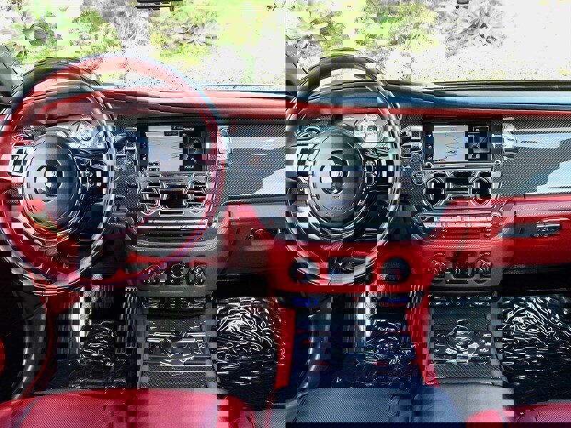 Used 2019 Rolls-Royce Dawn image 21