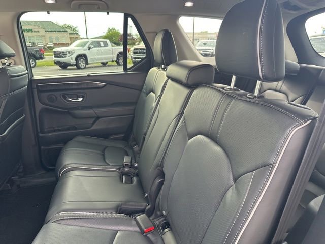 Certified 2025 Honda Pilot Elite image 16