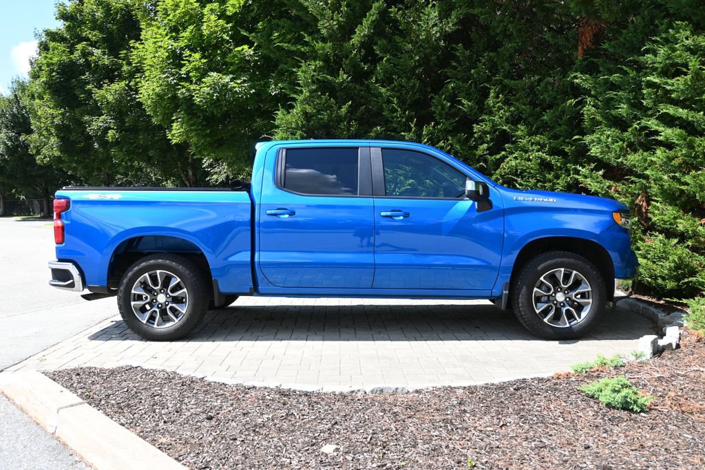 Used 2022 Chevrolet Silverado 1500 LT w/ All Star Edition Plus AWD/4WD image 8