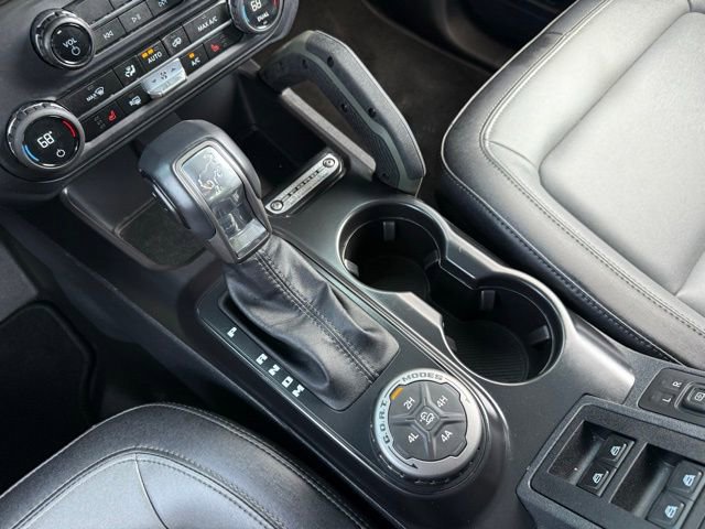 Used 2024 Ford Bronco Everglades image 39