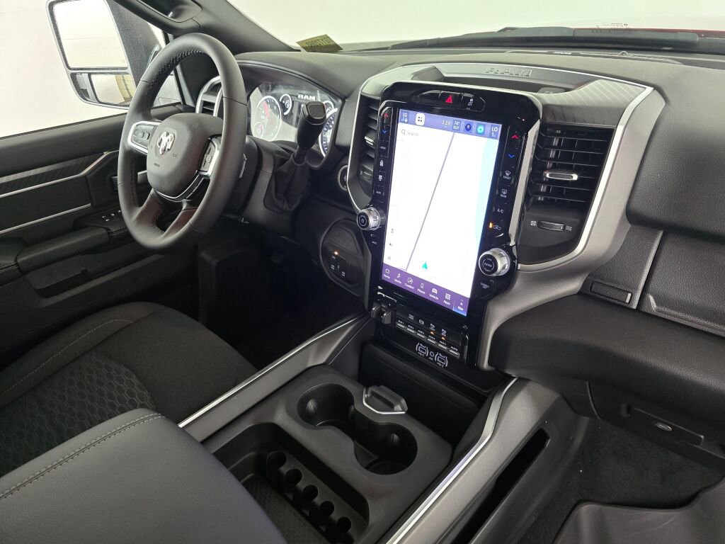 New 2026 RAM 3500 Big Horn AWD/4WD image 27