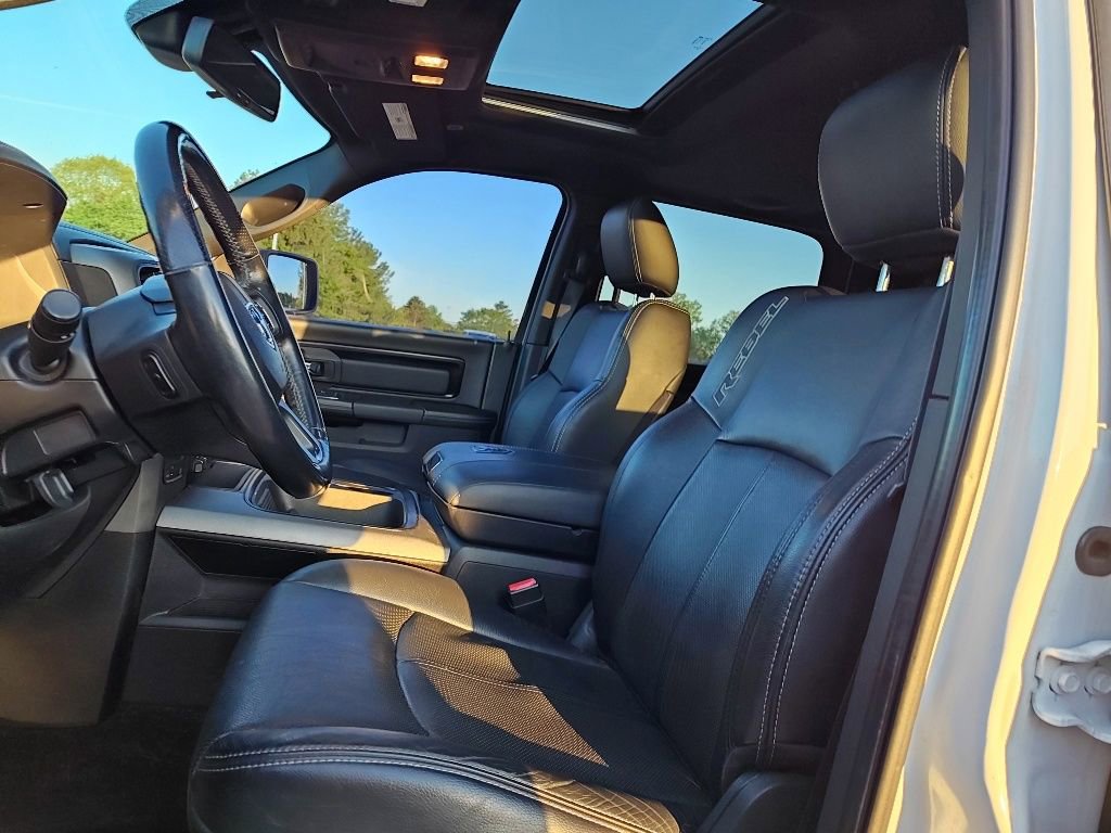 Used 2018 RAM 1500 Rebel w/ Luxury Group AWD/4WD image 8