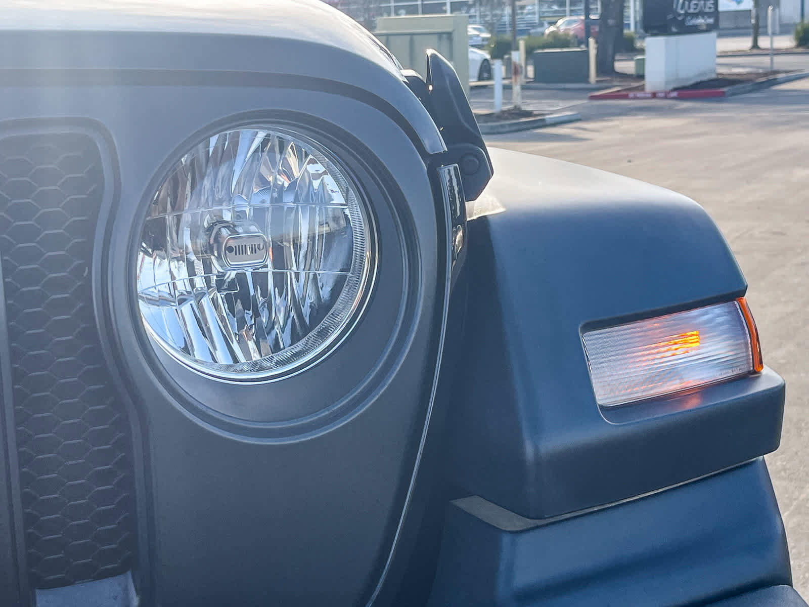 Used 2022 Jeep Wrangler Unlimited Sport image 7