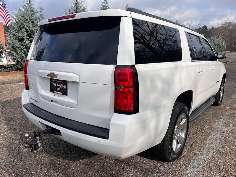 Used 2015 Chevrolet Suburban LS image 34