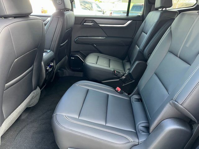 New 2026 GMC Acadia Elevation w/ Black Edition image 11