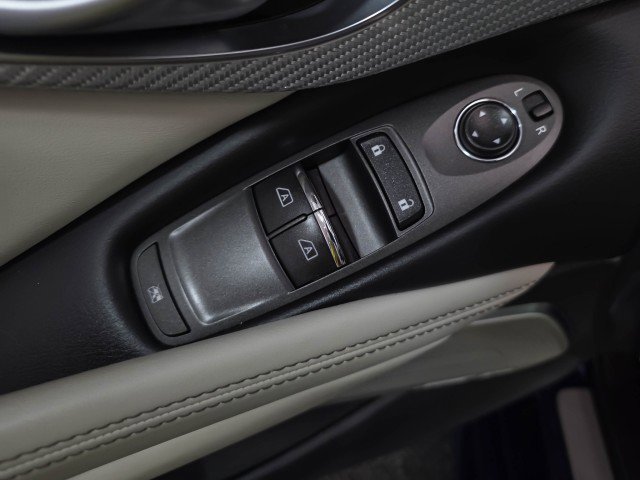 Used 2018 INFINITI Q60 Red Sport 400 w/ Pro Active Package image 28