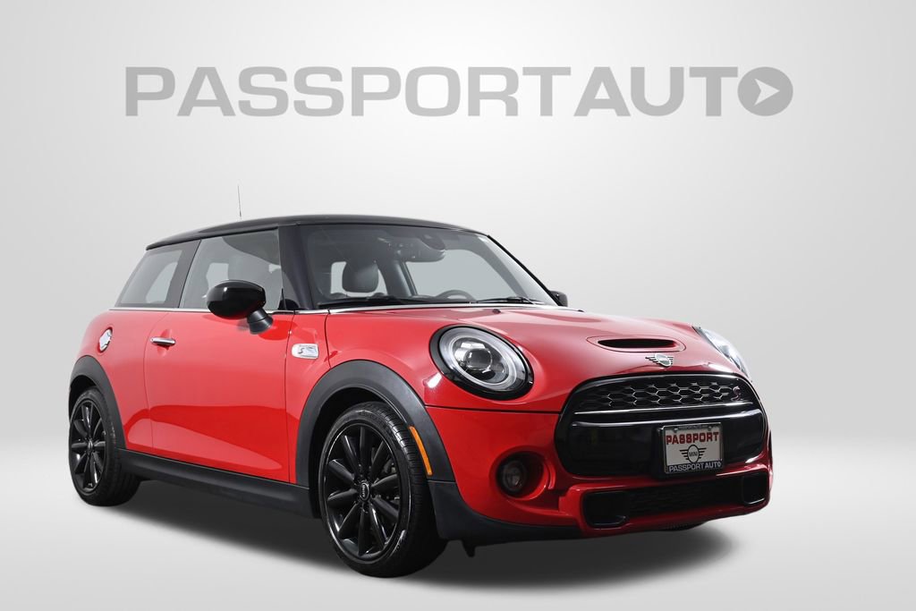 Used 2021 MINI Cooper S w/ Premium Package image 3