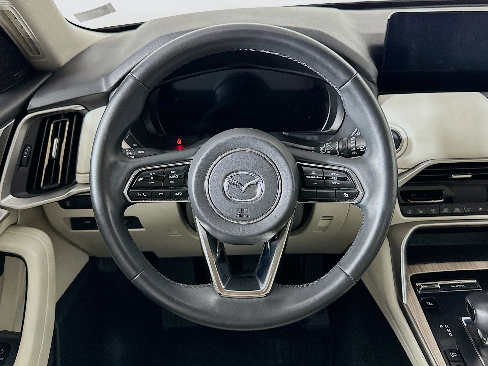 Used 2024 MAZDA CX-90 Plug-In Hybrid w/ Premium Plus image 18