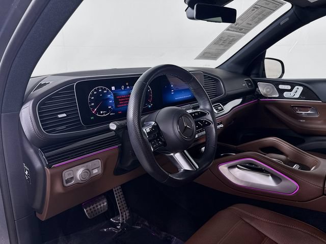 Used 2024 Mercedes-Benz GLS 450 4MATIC image 9