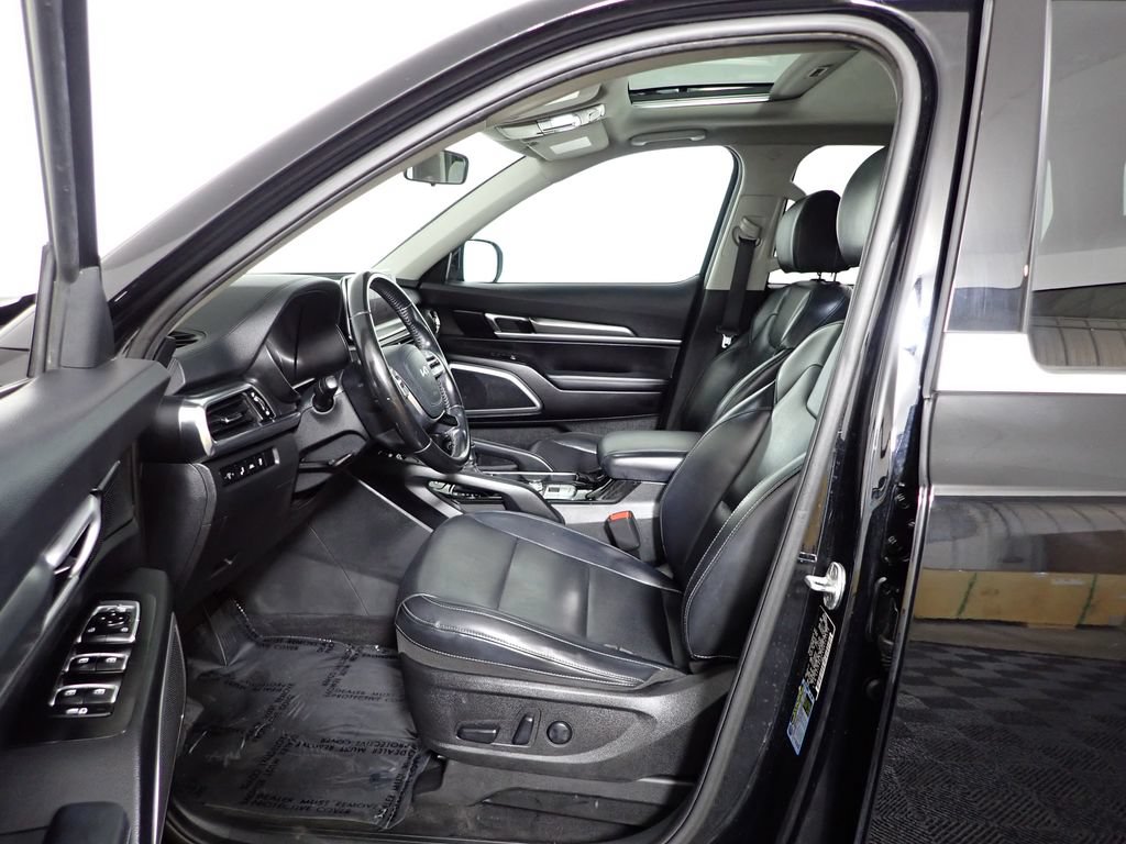 Used 2022 Kia Telluride S AWD/4WD image 23