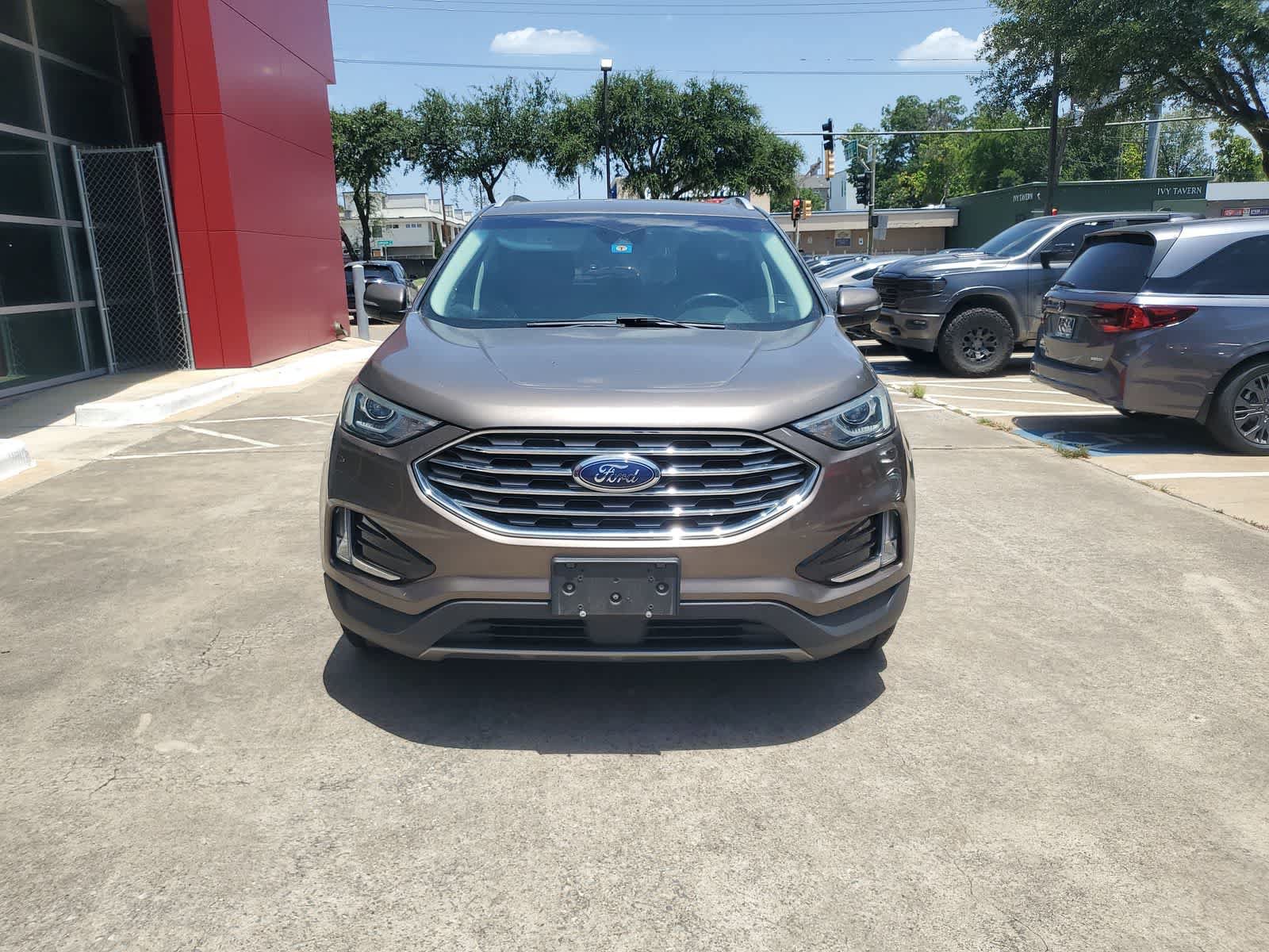 Used 2019 Ford Edge SEL w/ Equipment Group 201A FWD image 8