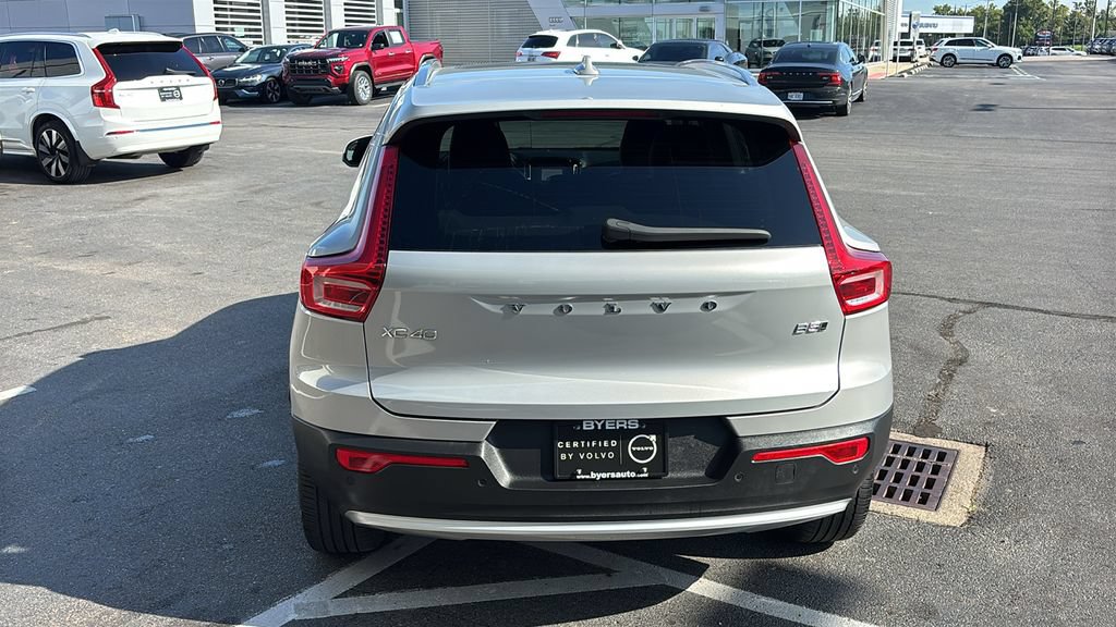 Certified 2024 Volvo XC40 B5 Core AWD/4WD image 28