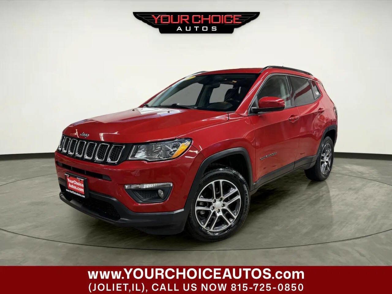 Used 2019 Jeep Compass Latitude image 1