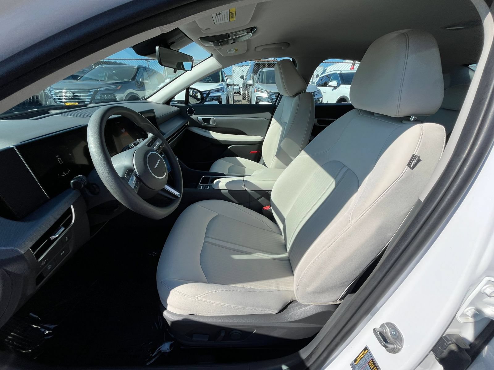 Used 2025 Hyundai Sonata SEL FWD image 27