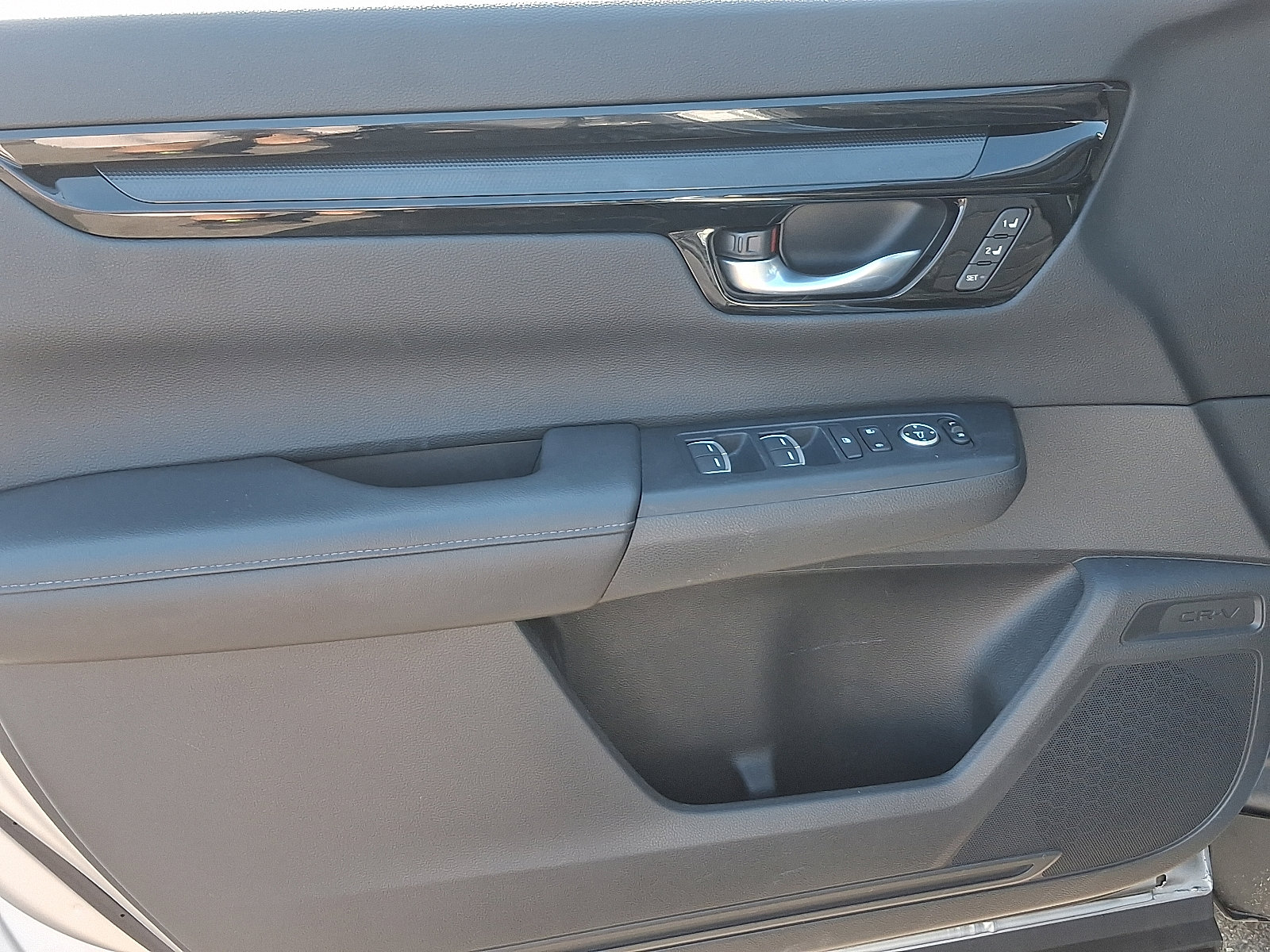 Used 2023 Honda CR-V EX-L image 11