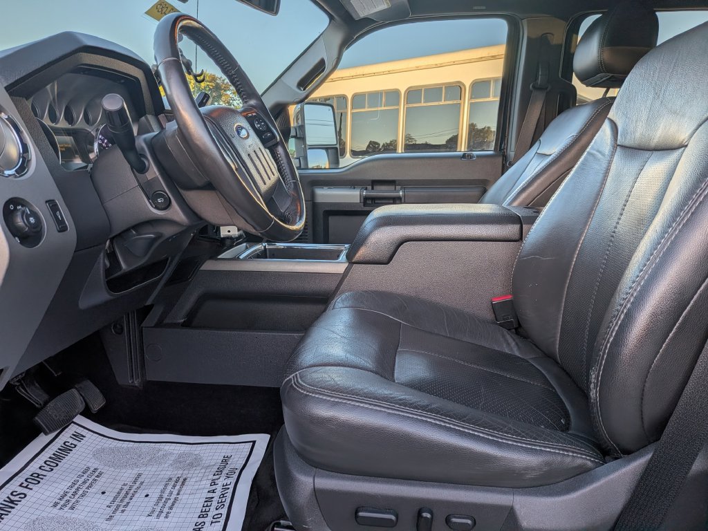 Used 2012 Ford F350 Lariat w/ Lariat Ultimate Pkg AWD/4WD image 19
