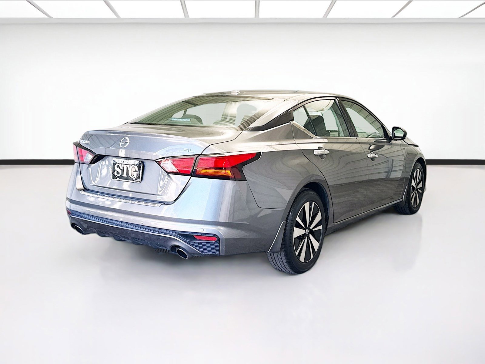 Used 2021 Nissan Altima 2.5 SL FWD image 4